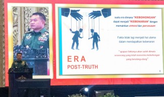Kuliah Umum di Unesa, KSAD Jenderal Dudung: Mahasiswa Harus Punya Imajinasi