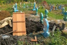 Viral Pembongkaran Makam Baru di Lamongan, Katanya untuk Cari Kesaktian