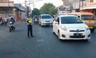 Braakk! Tabrak Truk Tangki, Pemuda asal Situbondo Tewas di Sidoarjo