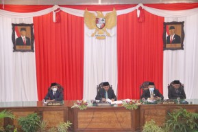 DPRD Setujui Perubahan APBD dan Tiga Raperda Pemkot Pasuruan