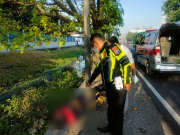 Tabrak Tiang PJU di Krian Sidoarjo, Pria 75 Tahun Asal Mojokerto Tewas