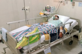 Wartawan di Pasuruan yang Diduga Keracunan Teh Kemasan Masih Belum Sadar