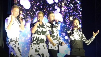 Manjakan Nasabah, Bank Jatim Gelar Konser Westlife