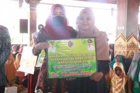 Pemkab Mojokerto Beri Beasiswa 57 Penghafal Al Quran