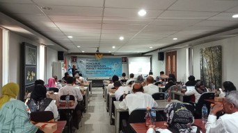 Pengurus PPI Jatim Dikukuhkan, Janji Dampingi dan Bina Periset