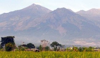 Pendakian Gunung Arjuno-Welirang Ditutup Dampak Cuaca Ekstrem