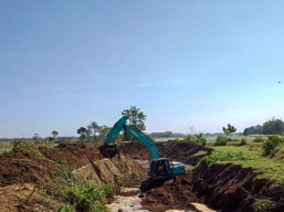 Pemkab Kediri Kebut Normalisasi Sungai Hadapi Musim Penghujan