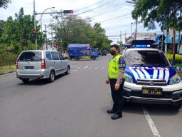Dua Mobil Incar Keliling Kabupaten Kediri Setiap Hari