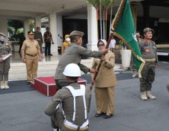 Tari Remo Pelajar Jombang Sambut Kirab Pataka Jer Basuki Mawa Beya