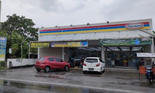 Motor Karyawan Minimarket Raib, Kata Penjual Pentol Dibawa Kabur Emak-emak