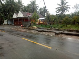 Banjir di Malang Selatan Surut, Warga Masih Cemas