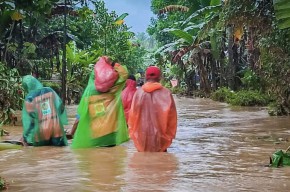 Gugus Tugas Siaga Bencana PKS Jatim Diterjunkan ke Daerah Terdampak Banjir