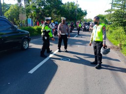 Driver Ojol Tewas dalam Kecelakaan Tiga Motor di Sidoarjo