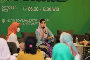 Novita Hardini Bagikan Kiat dan Formula Berbisnis Kelas Perempuan Maju Digital