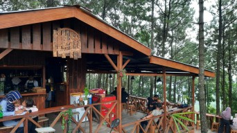 5 Rekomendasi Tempat Nongkrong di Pacet Mojokerto