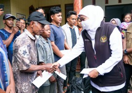 Relokasi Warga Terdampak Tanah Gerak, Khofifah Anggarkan Rp50 Juta Per Rumah