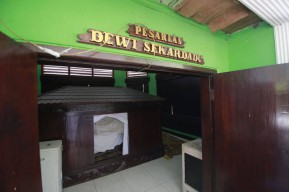 Sejarah Makam Dewi Sekardadu dan Asal-usul Nama Dusun Kepetingan Sidoarjo