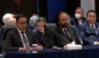 Deklarasi Bacapres NasDem, Surya Paloh Heningkan Cipta untuk Korban Kanjuruhan