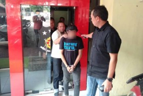 Ini Penampakan Pelaku Pria Video Mesum di Mojokerto