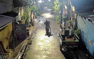 Motor Pemuda asal Mojokerto Raib saat Ngapelin Pacarnya di Surabaya
