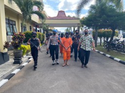 Pria Ini Diringkus Polisi Lantaran Tebang Pohon Jati di Kawasan Hutan