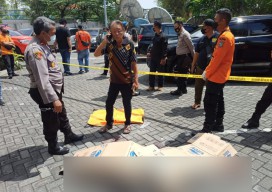Pria Loncat dari Lantai 28 Apartemen di Surabaya Bunuh Diri, Sandal Jadi Penguat