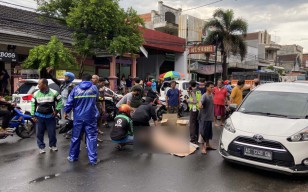 Siswi di Kota Kediri Tewas dalam Kecelakaan Libatkan Dua Motor