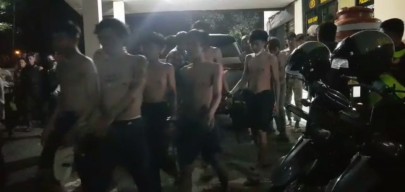 Pilihan Pembaca: 25 Suporter Diamankan, Korban Kerusuhan Stadion Kanjuruhan