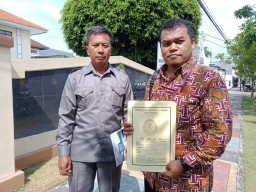 Wabup Sidoarjo Disomasi Pensiunan Polisi terkait Wanprestasi