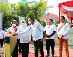 Gubernur Khofifah Berharap SiMOLEK Dongkrak Literasi dan Inklusi Keuangan