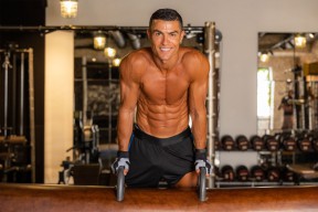 Yuk Kepo Rahasia Kesehatan Kulit Ronaldo, Mencengangkan