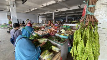 Pedagang dan Emak-emak Sambat Harga Sayuran di Kota Kediri Naik