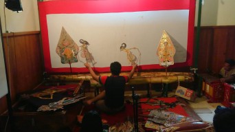 Dalang Remaja Tulungagung Resah, Lawakan Lebih Ditunggu Ketimbang Cerita Wayang
