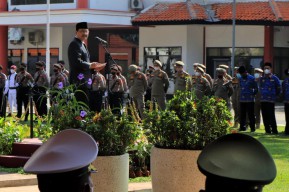 Gus Ipul Pimpin Upacara Peringatan Hari Pahlawan di Kota Pasuruan