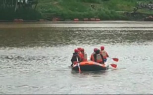 Korban Hanyut di Sungai Brantas Belum Ditemukan, Diduga Tersangkut Sampah