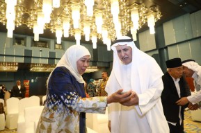 Perluas Pasar Ekspor Jatim, Khofifah Gelar Misi Dagang di Riyadh Arab Saudi