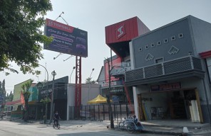 Buntut Reklame Bodong, Kinerja Satpol PP Jombang Disorot