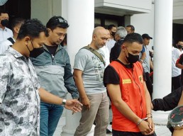 Sesal Pelaku Pemukulan dengan Tongkat Baseball di Surabaya