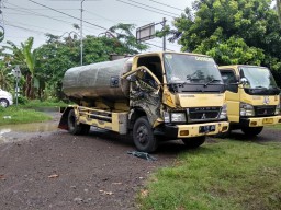 Cara Mudah Pecah KK hingga Tabrakan Dua Truk