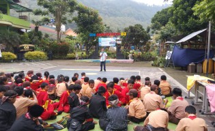 Puluhan Pelajar Antusias Ikuti Pemassalan Siwo Kota Batu PWI Malang Raya