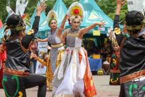 Merajut Toleransi untuk Menangkal Radikalisme di Sidoarjo Melalui Festival