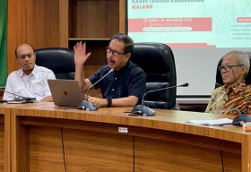 Pandangan Ahli Kimia Unair Tentang Dampak Gas Air Mata