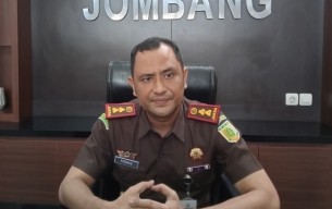 Kejari Jombang Limpahkan Berkas Oknum Jaksa Cabul ke PN