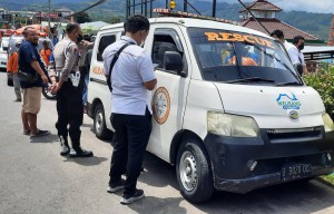 Temuan Mayat di Sendi Mojokerto, Ditemukan Baju Motif Kotak