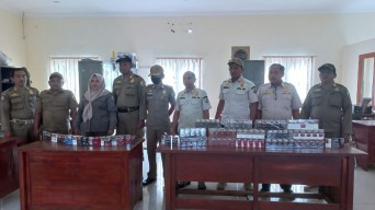 Satgas Temukan Puluhan Merek Rokok Ilegal di Sampang