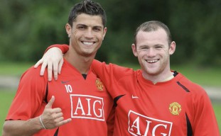 Rooney Serang Balik Ronaldo, Sakit Hati Disindir?