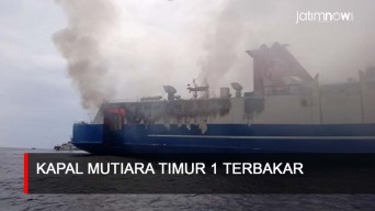 Video: Kapal Mutiara Timur I Terbakar