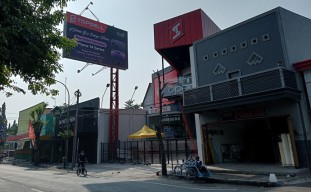 Satpol PP Tunggu Rekomendasi DPMPTSP untuk Tertibkan Reklame Bodong