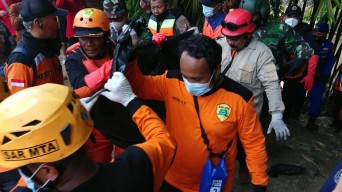 Bocah Hilang di Sungai Song Tulungagung Ditemukan Terapung Tak Bernyawa