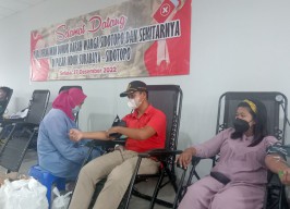 Pasar Induk Surabaya Sidotopo Jalankan Program Sosial: Donor Darah, Bagi Sembako